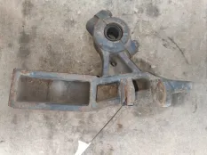 КРОНШТЕЙН СТАБИЛИЗАТОРА Mercedes-Benz Axor 943235584