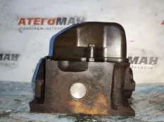 Крышка ГБЦ Mercedes-Benz Axor 4600100120 OM457