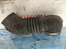 Патрубок Впускной Mercedes-Benz Axor 6285280382
