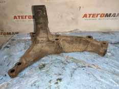 Кронштейн двигателя Man Tga 51415013082, задний правый