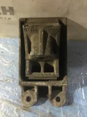 Подушка кпп Man 81962100635, передняя