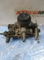 Кран тормозной Mercedes-Benz Atego 4757200050