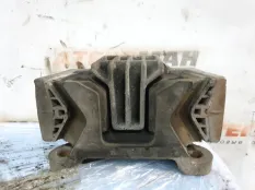 Подушка двигателя Mercedes-Benz Atego 9732400318 1623, задняя