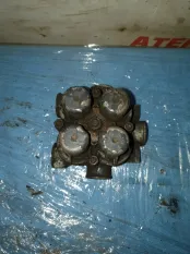 Кран 4-х контурный Man 81521516098