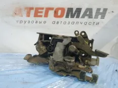 Замок двери Mercedes-Benz Atego 9017200435, передний правый