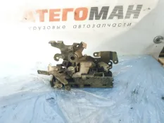 Замок двери Mercedes-Benz Atego 9017200435, передний правый