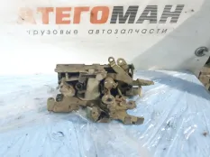 Замок двери Mercedes-Benz Atego 9017200435, передний правый