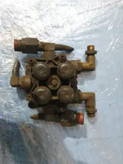 Кран 4-х контурный Man 81521516095