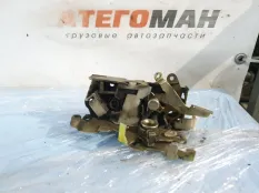 Замок двери Mercedes-Benz Atego 9737200835, передний правый