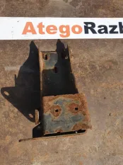 Кронштейн Подножки Mercedes-Benz Atego 9305209233, правый