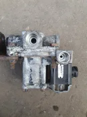 Ускорительный клапан Man Tgl 81521806019
