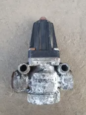 Ускорительный клапан Man 4750103330
