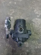 Ускорительный клапан Man 81521166074