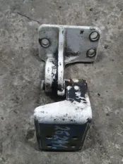 Петля двери Man Tgl 81626906062, передняя правая