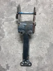 Кронштейн Кабины Man 85417205053, передний левый