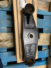 Перекладина New Holland Case 1029542
