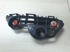КРОНШТЕЙН БАМПЕРА Toyota Camry TYL1011800R, передний правый