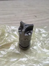 Клапан спецтехника New Holland Case 385781A1 TJ425