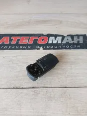 Блок комфорта Mercedes-Benz Actros 9438200197, передний правый
