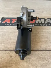 Моторчик стеклоочистителя Man Tga TD0657052, передний