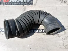 Патрубок Mercedes-Benz 9015283382