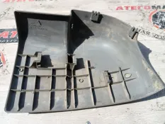 Бампер Mercedes-Benz 9018850402, задний правый