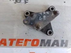 Кронштейн Генератор Man Le 51191013045