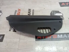 Накладка декоративная Mercedes-Benz Atego 2012 9406802706 1222 924.930 OM 924 LA, передняя левая