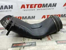 Патрубок воздушного фильтра Mercedes-Benz Atego 1999 9425281407 1823 4X2 OM 906 LA