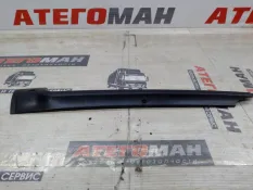 Накладка декоративная Mercedes-Benz Atego 2012 9406981962 1222 924.930 OM 924 LA, передняя левая