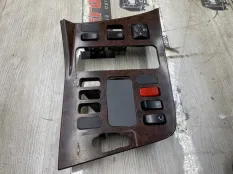 Накладка декоративная Mercedes-Benz Axor 9406800939