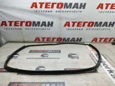 Уплотнитель стекла Man 81626510089, передний