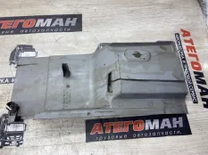 Накладка декоративная Man 81625710082, правая