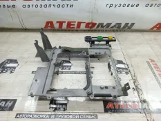 Рамка Mercedes-Benz Atego 9735420034, передняя