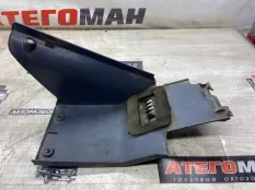 Накладка декоративная Mercedes-Benz Atego 9736800006