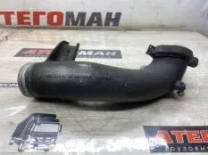 Патрубок Mercedes-Benz Axor 9060980208 ОМ926