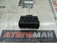 Кнопка Mercedes-Benz Actros 9435400146 MP3