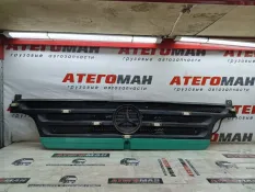 Решетка радиатора Mercedes-Benz Atego 9738880023