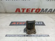 Отбойник рессоры Hino 300 2013 4841837030 815 19000-7CE55