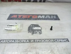 Болт New Holland Case 190451A1