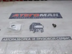 Болт New Holland Case 87596428