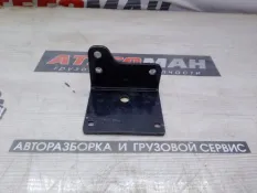 Кронштейн Спецтехника New Holland Case 47867176