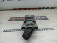 Главный тормозной кран Mercedes-Benz Atego 0044315905