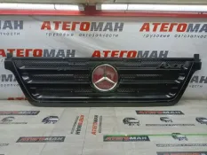 Решетка радиатора Mercedes-Benz Axor 9448880023