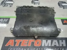 Крышка Mercedes-Benz Axor 0005400782