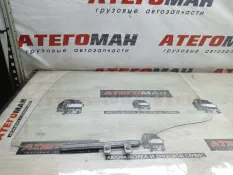 Стекло Двери Mercedes-Benz Atego 9737200247, переднее правое