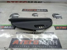 Пластик Mercedes-Benz Atego 2014 9406802706 3 OM 934, передний левый