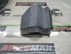 Накладка крыла Mercedes-Benz Axor 2003 9408810523 2628 6X4 4200 926 OM 906, задняя правая