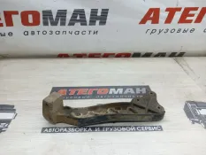 Кронштейн Подножки Mercedes-Benz Axor 2003 9406660431 2628 6X4 4200 926 OM 906, задний левый