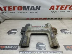 Кронштейн Подножки Mercedes-Benz Axor 2003 9406601930 2628 6X4 4200 926 OM 906, передний